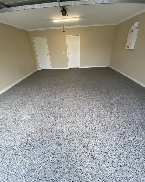 Give your home a new look with our permeable stone carpet. Update the old concrete look to our exposed stone look